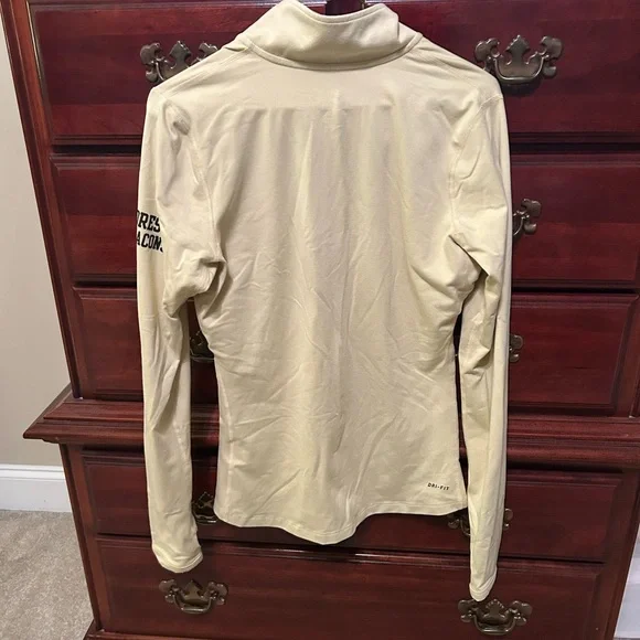 Wake Forest women’s Nike dri fit quarter zip - Picture 3 of 5